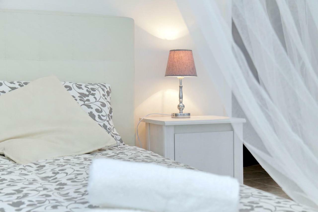 Bbhome Trastevere Station White Chic Apartment Roma Esterno foto